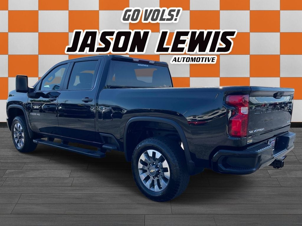 2024 Chevrolet Silverado 2500HD Custom