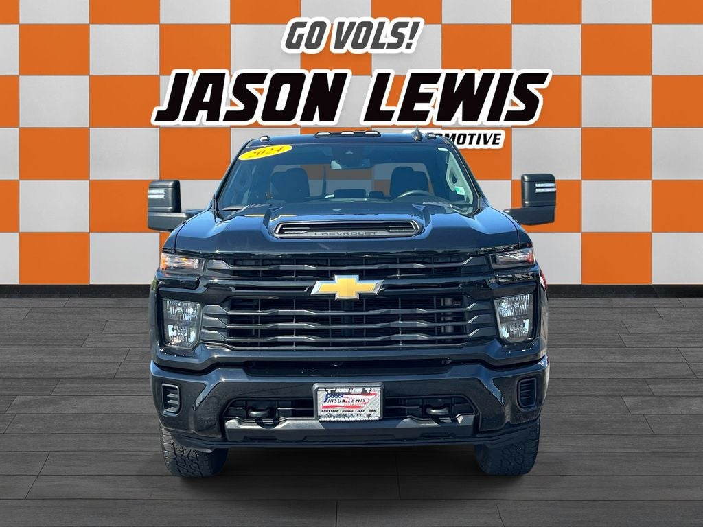 2024 Chevrolet Silverado 2500HD Custom