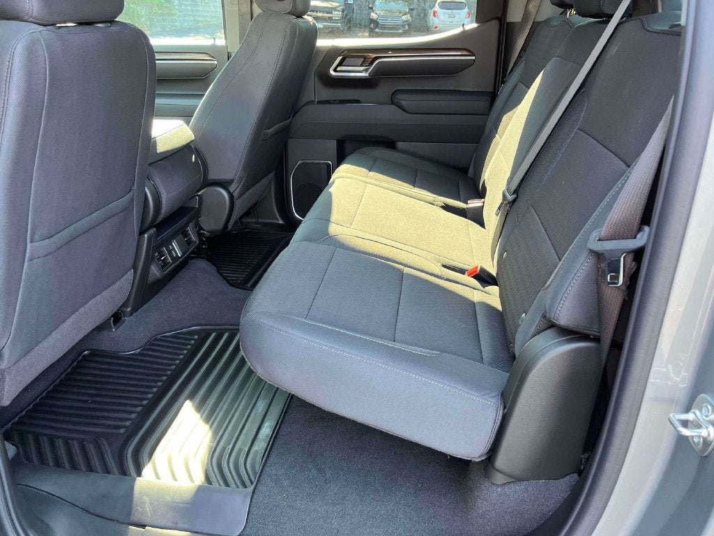2026 Chevrolet Silverado 1500 LT LT1