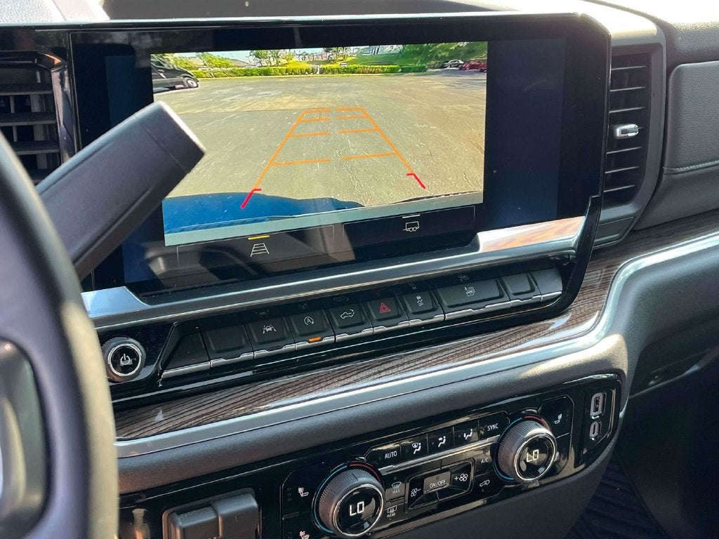 2026 Chevrolet Silverado 1500 LT LT1