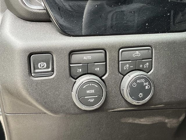 2026 Chevrolet Silverado 1500 LT LT1