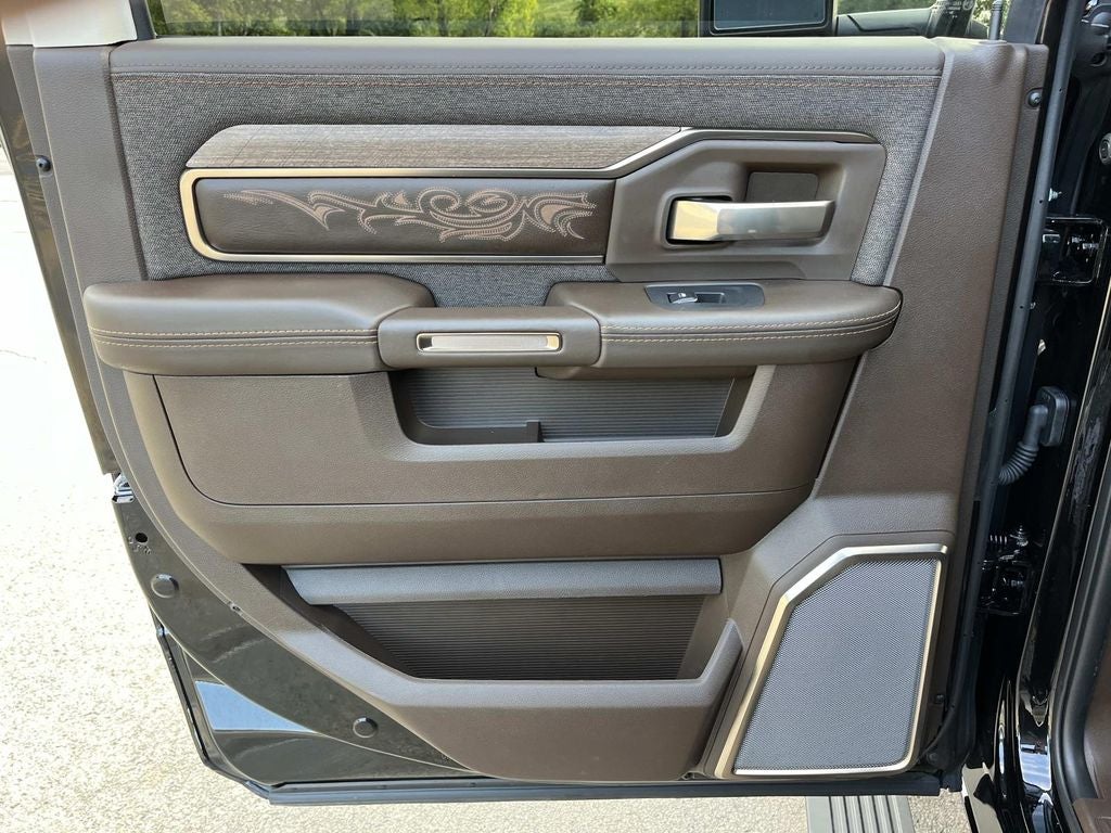 2026 RAM 3500 Limited