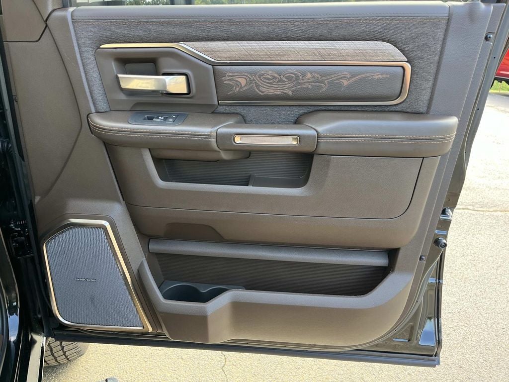 2026 RAM 3500 Limited