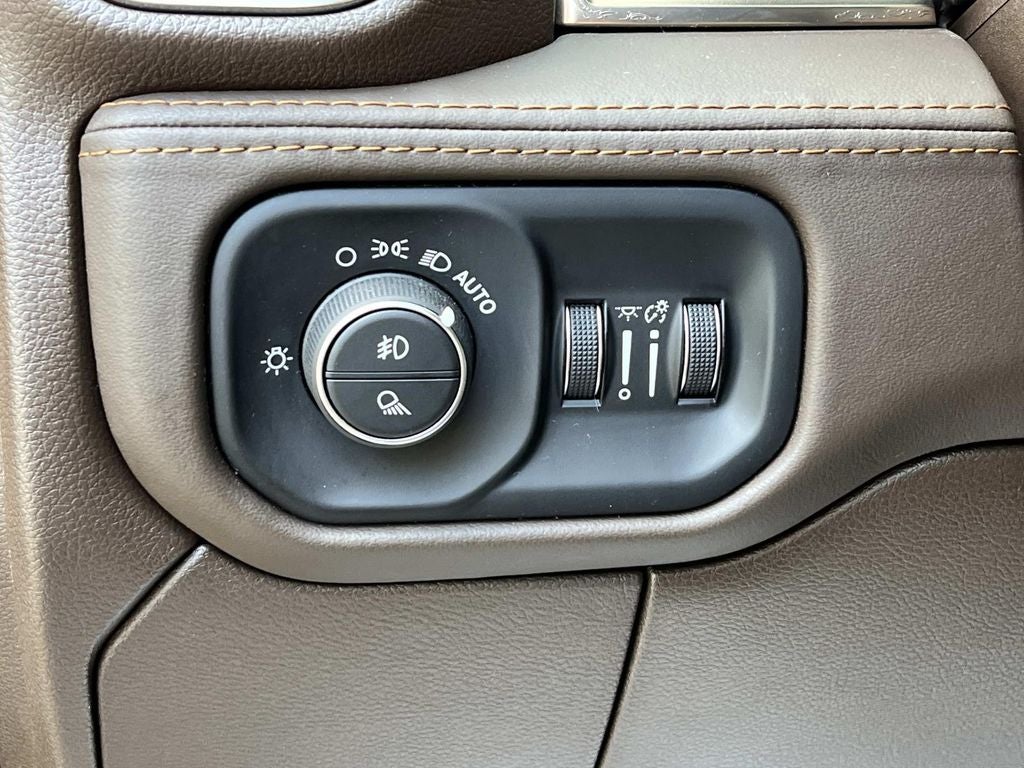 2026 RAM 3500 Limited