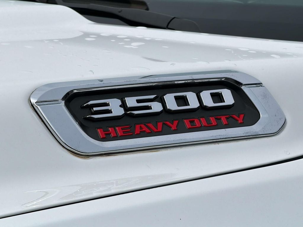 2024 RAM 3500 SLT