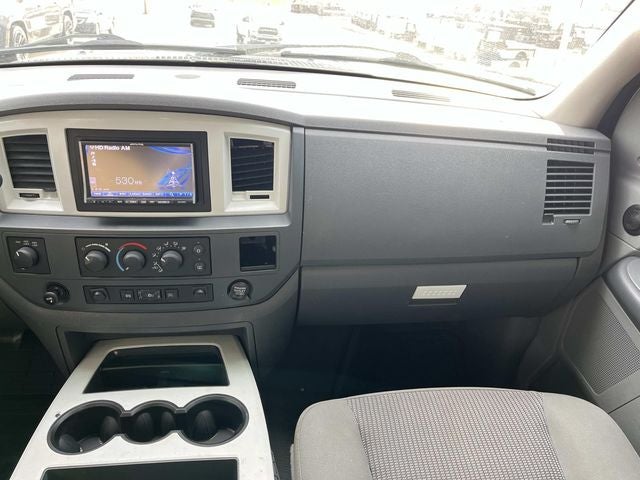 2008 Dodge Ram 2500 SXT Mega Cab