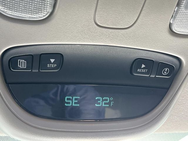 2008 Dodge Ram 2500 SXT Mega Cab