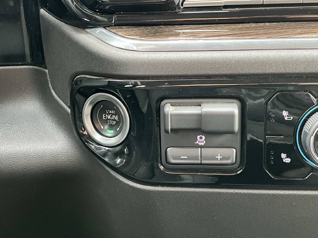 2025 Chevrolet Silverado 1500 LT LT1