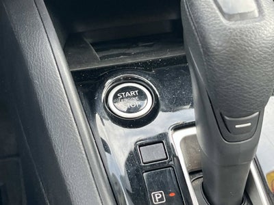 2023 Nissan Versa 1.6 SV