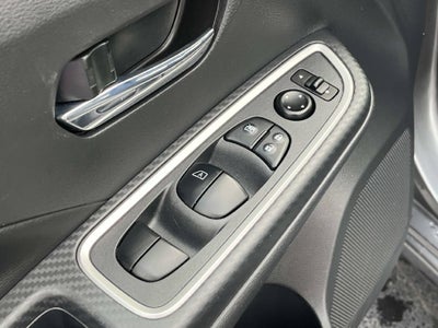 2024 Nissan Versa 1.6 SR