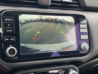 2024 Nissan Versa 1.6 SR