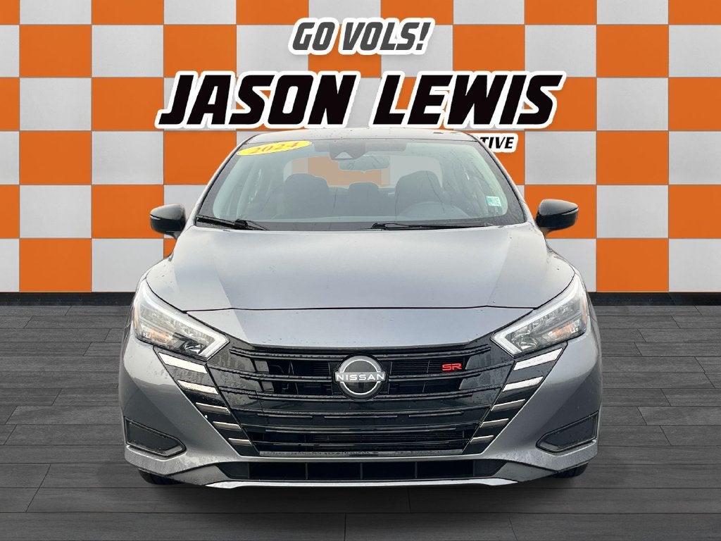 2024 Nissan Versa 1.6 SR