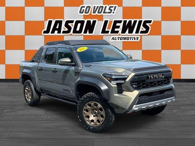 2025 Toyota Tacoma Hybrid Trailhunter