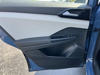 2025 Volkswagen Taos 1.5T S