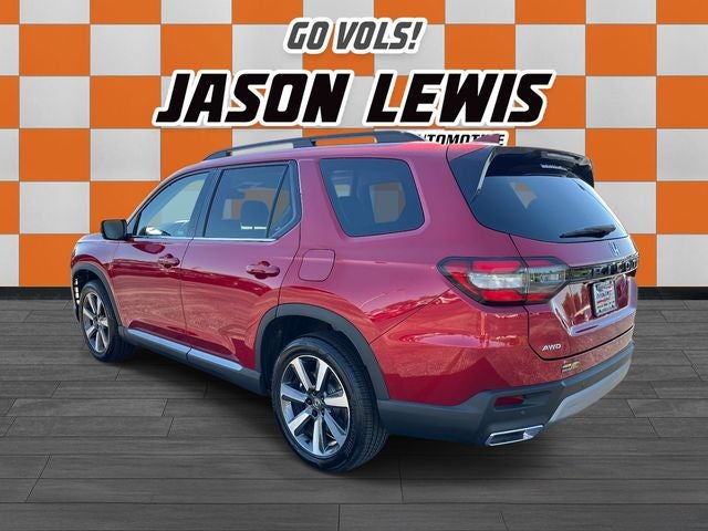 2025 Honda Pilot Touring
