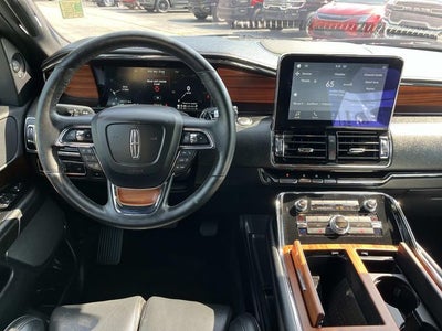 2019 Lincoln Navigator L Select