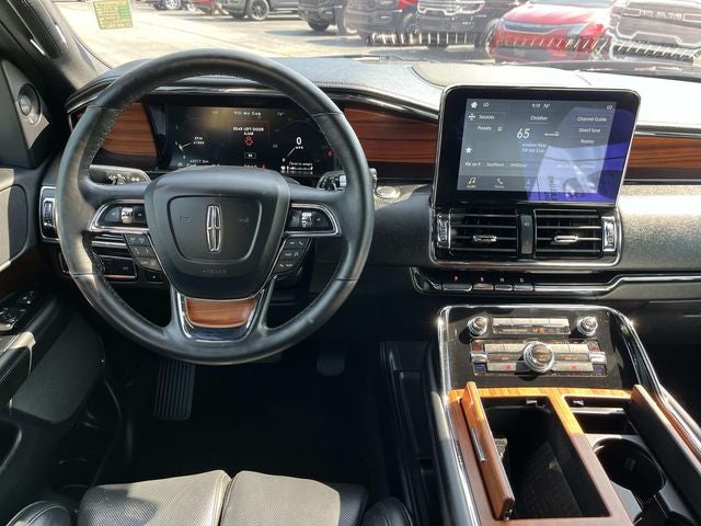 2019 Lincoln Navigator L Select