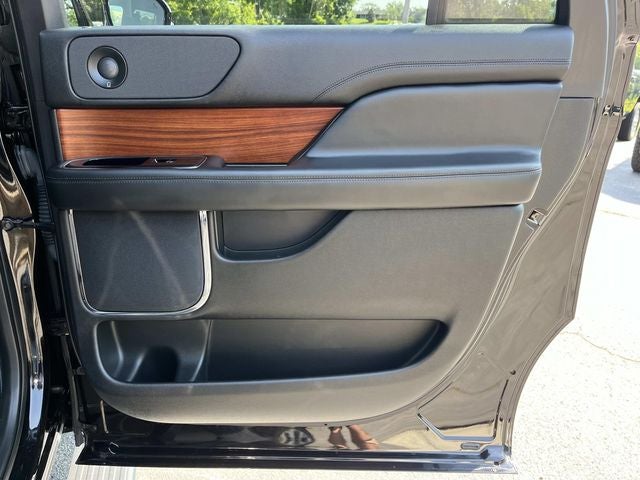 2019 Lincoln Navigator L Select