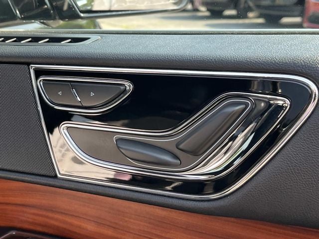 2019 Lincoln Navigator L Select