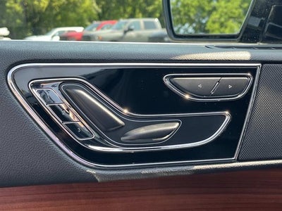 2019 Lincoln Navigator L Select