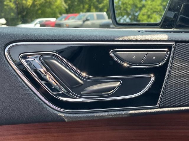 2019 Lincoln Navigator L Select