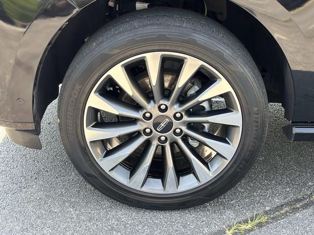 2019 Lincoln Navigator L Select