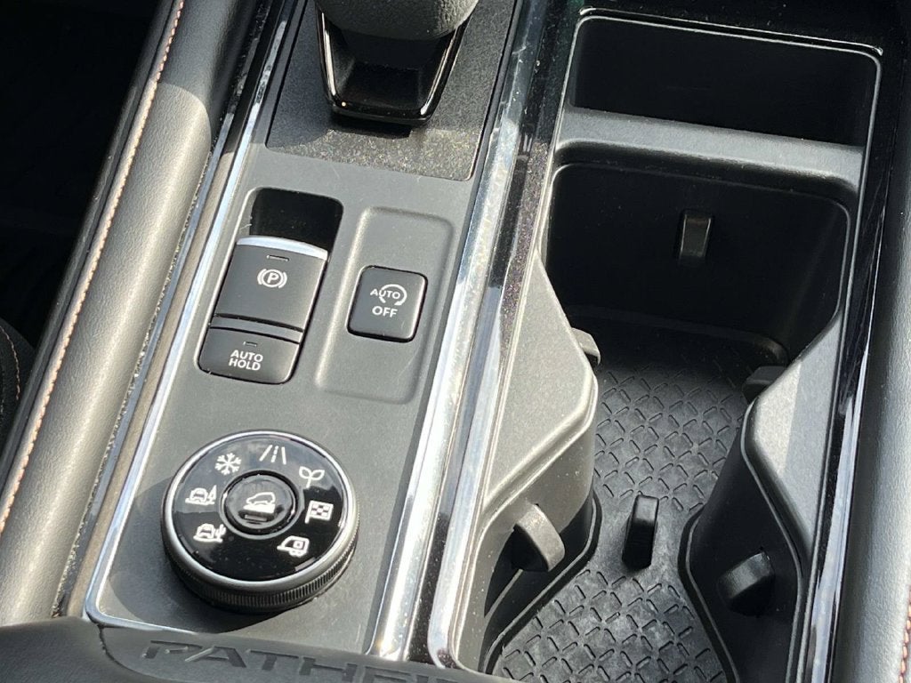 2024 Nissan Pathfinder Rock Creek