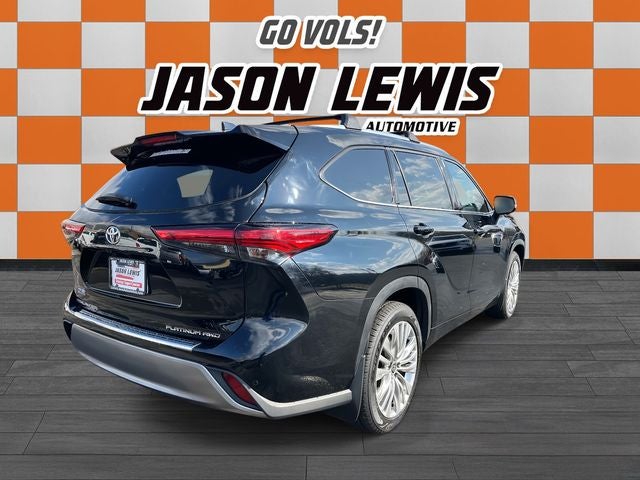 2023 Toyota Highlander Platinum