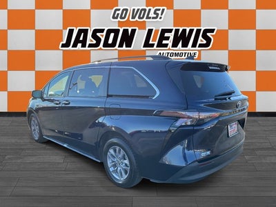 2024 Toyota Sienna XLE 7 Passenger
