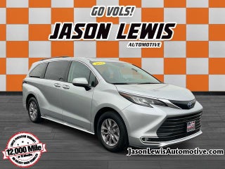 2023 Toyota Sienna XLE 7 Passenger