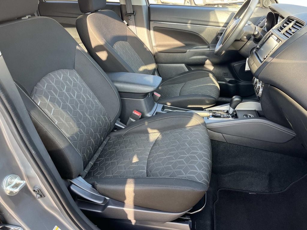 2024 Mitsubishi Outlander Sport 2.0 ES