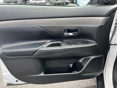 2020 Mitsubishi Outlander SEL