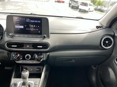 2022 Hyundai Kona SE