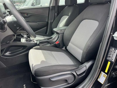 2022 Hyundai Kona SE