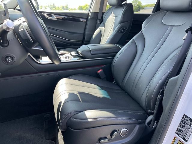 2025 Genesis GV80 2.5T