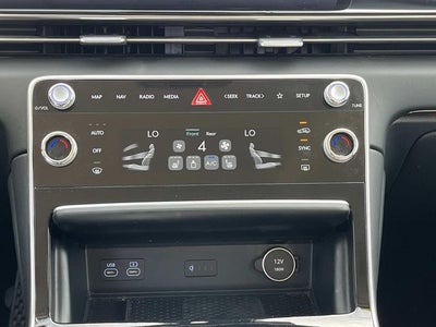 2025 Genesis GV80 2.5T