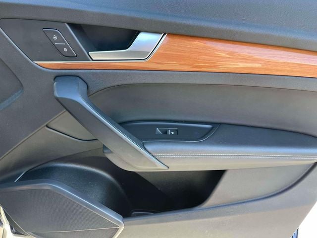 2021 Audi Q5 45 Premium Plus quattro