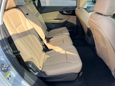 2022 Audi Q7 55 Premium Plus quattro