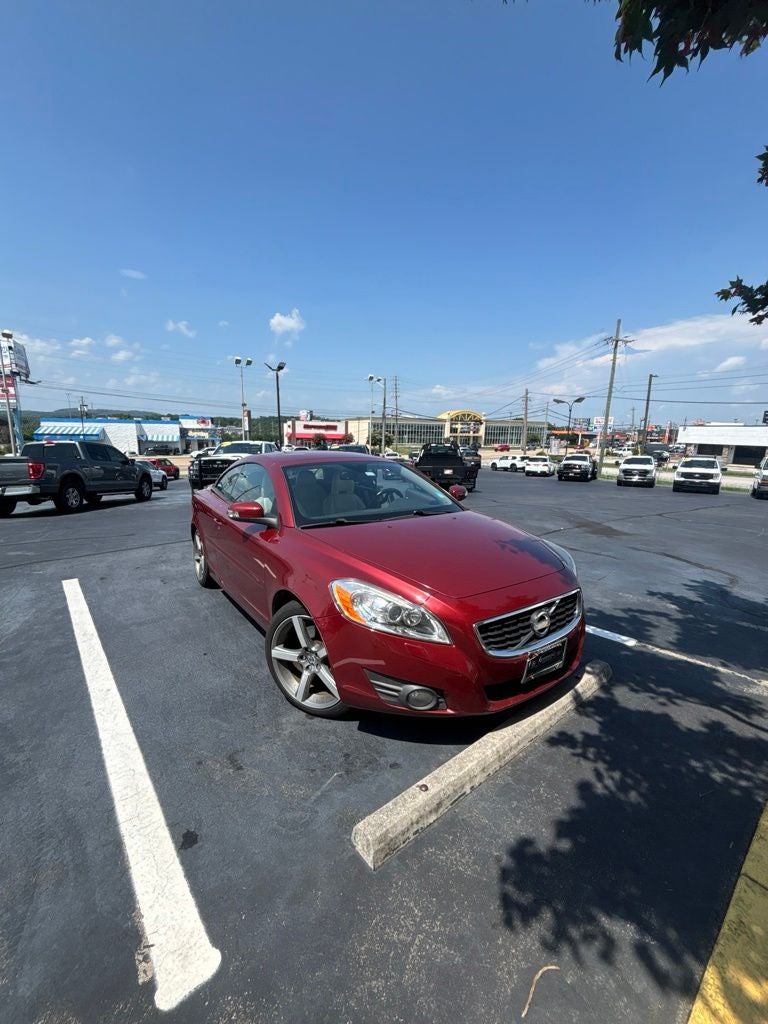 2011 Volvo C70 T5