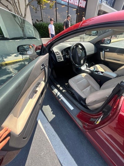 2011 Volvo C70 T5