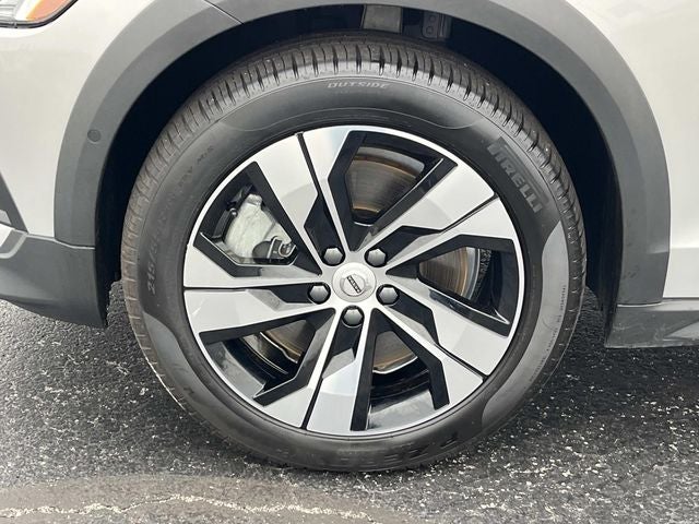 2025 Volvo V60 Cross Country B5 Plus