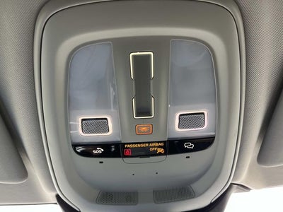 2025 Volvo V60 Cross Country B5 Plus